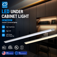 Lumière LED sous-armoire magnétique rechargeable à détecteur de mouvement couleur argent pour armoire et cuisine