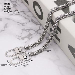 Catena a Lanterna per Borsa all'Ingrosso Spessore 6 mm con Fibbia a Gancio da 31 mm Accessori per Borse - Product Image 2