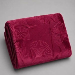 Maßgefertigte Große King-<span class=keywords><strong>Size</strong></span> Winter Geprägte Flanell-Bettdecke Geprägte Fleece-Wurfdecke OEM ODM Warme Übergroße Sofa-Bettdecke - Product Image 4