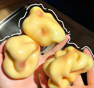 ลูกบอลบีบเล่นเนื้อนุ่มทำมือจากวัสดุวาสลีนรูปทรงมันฝรั่ง - Product Image 4