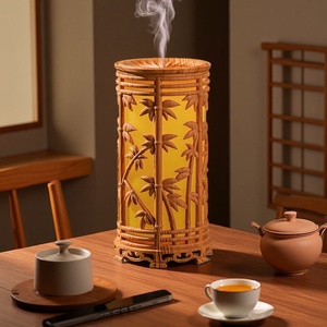 Humidificateur ultrasonique à motifs avec diffuseur d'arômes, alimentation USB, mini design, son doux, veilleuse pour hôtel et voiture, vente en gros - Product Image 1
