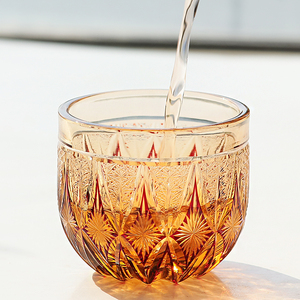 Design classico per feste di tè e vino per tavoli da ristorante fatto a mano in stile Edo Kiriko - Product Image 6