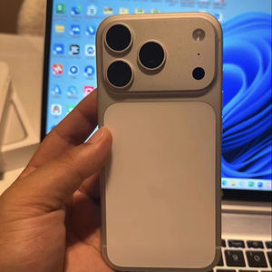 Mode Nuit Excellence : Maître de la Photographie en Faible Luminosité pour Smartphone 17 Pro Max 5G avec Écran OLED 120Hz – Des Nuits Éblouissantes - Product Image 1