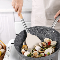 Manjia Ustensiles de Cuisine Antiadhésifs en Silicone avec Manche en Bois, Accessoires de Cuisine, Set d'Ustensiles