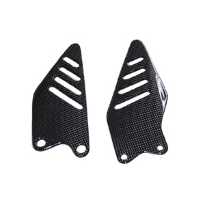 Pièces de queue en fibre de carbone OYA pour Kawasaki Z1000
2010 à 2013 - Product Image 2
