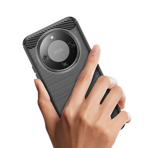 Coque de téléphone en TPU antichoc en fibre de carbone pour Huawei Honor X70 - Product Image 6