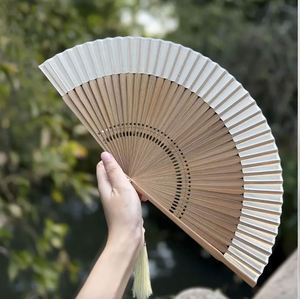 Abanicos Plegables de Bambú y Seda China Hechos a Mano, Personalizados con Impresión, para Festivales, Fiestas, Recuerdos y Decoración - Product Image 1