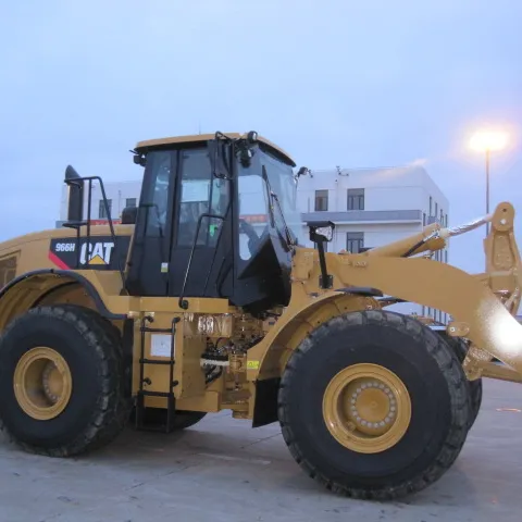 Asli 966H Wheel Loader Ke Kapal, Caterpillar 966H Layanan Memuat Di Port Shanghai