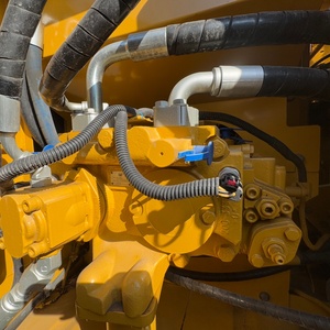 รถขุดเหมือง Caterpillar CAT 320D2L นำเข้าแท้คุณภาพสูง; รถขุดไฮดรอลิกแบบตีนตะขาบ Caterpillar มือสอง - Product Image 3