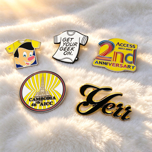 Broche personnalisée en alliage émaillé souple, épinglette tendance pour femme, cadeau de mariage ou de fête - Product Image 2