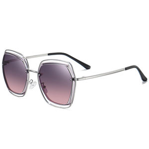 <b>Light</b> Women <b>Shade</b> Sunglasses 2022 New Fashion High Quality Wholesale square Women Custom Metal Designer Polarized Sunglasses - Product Image 3