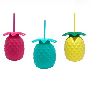 Jugo personalizado 600ml plástico fruta burbuja té reutilizable a granel beber piña forma pajita tazas con pajita - Product Image 1
