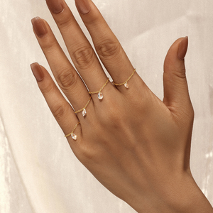 Anillo de Cadena Ajustable ROXI S925 de Plata de Lujo con Incrustaciones de Circonitas en Forma de Rombo, Corazón, Lágrima y Marquesa - Product Image 1