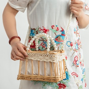 Sac cabas en rotin tressé fait main avec poignée perlée, style vintage, pour femme, idéal pour l'été - Product Image 4