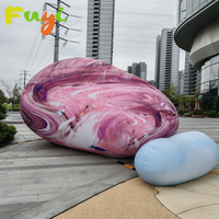 Sculpture géante gonflable personnalisée en forme de roche pour aménagement paysager, place commerciale, installation artistique extérieure
