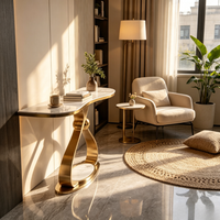 Table console incurvée en marbre, sculpturale dorée, moderne et luxueuse, pour salle à manger, entrée d'appartement, couloir