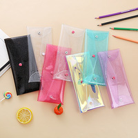 Étui à crayons élégant en vinyle fin, pochette transparente mignonne en polyéthylène, sac de rangement coloré, trousse de maquillage transparente effet laser pour filles et femmes, idéal pour les cadeaux