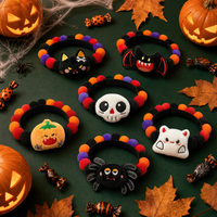 Collier d'Halloween pour animaux de compagnie avec pompons, perles, citrouille en peluche, fantôme, chauve-souris, breloque tête de chat, collier Velcro, décoration amusante pour chiens et chats