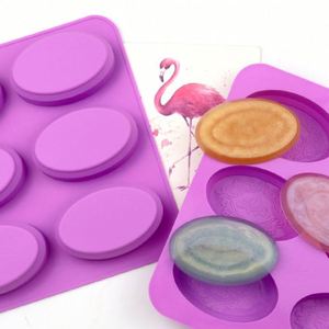 Moule à gâteau éco-responsable personnalisé avec logo, 6 cavités elliptiques et motif décoratif, moules à bougies en silicone, moules pour la fabrication de savon OEM/ODM - Product Image 1