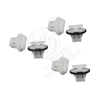 D452 Chine Fabrication Clips de retenue de panneau de porte de voiture en nylon noir de haute qualité