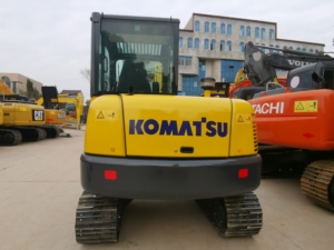 Mini-excavatrice Komatsu PC56-7 d'origine japonaise, 5 tonnes, en bon état, mini-excavatrice sur chenilles PC56-7 à vendre - Product Image 3