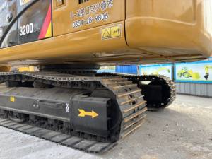 Excavatrice de chantier CAT 320D, choix fiable pour les travaux de terrassement, d'exploitation minière et de services publics - Product Image 4