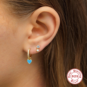 ROXI S925 Pendientes de Aro Redondos de Plata de Ley con Colgante de Corazón Azul y Esmalte en Forma de Corazón - Product Image 4