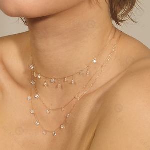 Collana Choker Gemnel di Tendenza in Argento 925 con Charm Minimalista Rotondo Forato con Zirconi Cubici Trasparenti - Product Image 2