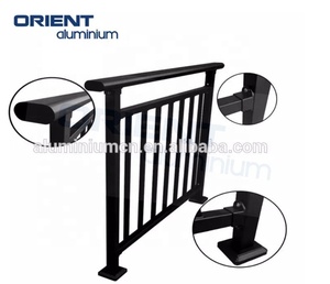 Balustrades et rampes de balcon en aluminium de style moderne personnalisées Orient pour <span class=keywords><strong>terrasse</strong></span> et <span class=keywords><strong>toit</strong></span> - Product Image 4
