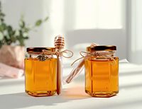 Pot de miel hexagonal de 100 ml Mini pots de miel 3 oz Pot de miel en verre élégant avec couvercle en or Jutes parfait pour les faveurs de mariage de cuisine