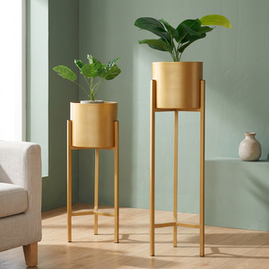 ขาตั้งกระถางต้นไม้โลหะชุบทองทันสมัย ดีไซน์มินิมอลสำหรับตกแต่งบ้าน - Product Image 3