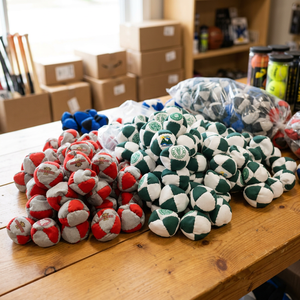 ลูกบอลฝึกซ้อมแบบนุ่มพิเศษ PU หรือ Hacky Sack น้ำหนักเบา สำหรับฝึกซ้อมกีฬาในร่มและกลางแจ้ง รุ่น 1091 จาก Minzi Industries - Product Image 1