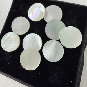 ราคาขายส่ง หินเปลือกหอยมุกธรรมชาติทรงกลม ขนาด 6 มม. 7 มม. 12 มม. แบบแบนสองด้าน สีขาว - Product Image 4