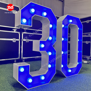 Décorations de fête 40e anniversaire, lettres et chiffres géants lumineux à LED pour les fournitures de fête d'anniversaire - Product Image 4