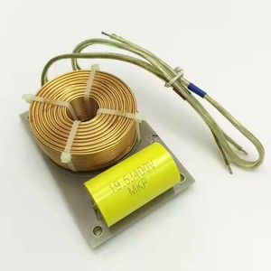 Altavoz de estantería de <span class=keywords><strong>2</strong></span> vías Bevenbi Crossover HIFI Altavoz de estantería 1000W Crossover <span class=keywords><strong>Line</strong></span> <span class=keywords><strong>Array</strong></span> Audio Crossover - Product Image 2