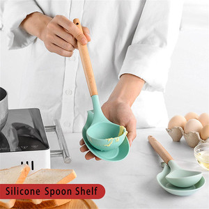 Accessori per la cucina supporto per gocciolamento Design portautensili supporto per cucchiaio in Silicone supporto per spatola resistente al calore poggia cucchiaio in Silicone - Product Image 5