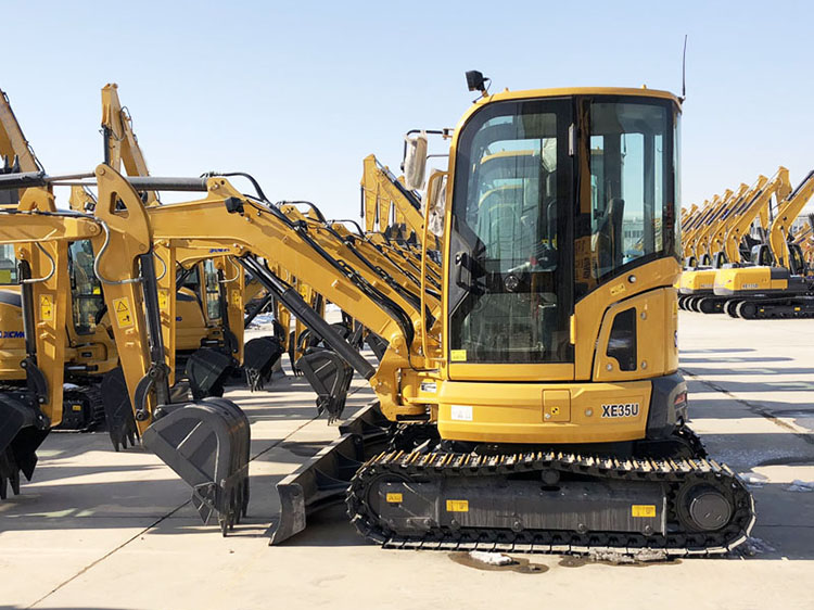 こまり 0.09cbm Mini Crawler Excavator - Efficient Digging Solutions