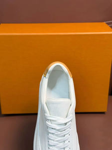 Nouvelles chaussures de sport décontractées de luxe pour hommes, de haute qualité, blanches, plates, antidérapantes, pour l'extérieur, style de marche confortable LVBAES - Product Image 4