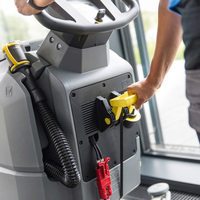 Autolaveuse à traction motorisée BD 50/55 W Classic Karcher, équipement de nettoyage facile à utiliser, réservoir de 55 L, nettoyeur de sols