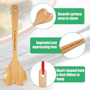 Cucchiai a cuore in legno cucchiaio di bambù a forma di cuore utensili da <span class=keywords><strong>cucina</strong></span> per cucinare con amore, regali unici per <span class=keywords><strong>la</strong></span> festa della mamma per i cuochi - Product Image 2