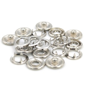 อุปกรณ์ตกแต่งเสื้อผ้า หัวเข็มขัดห้าก้านแบบหุ้ม ปุ่มกดโลหะ หัวกระดุมโลหะ - Product Image 2