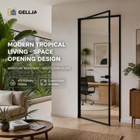 Porte battante intérieure moderne en aluminium GELLJA avec verre cannelé, cadre étroit, manuelle, certifiée CE pour appartement, hôtel, salle de bain, cuisine