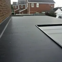 Revêtement imperméable en polyuréthane huileux à un composant pour murs et peinture d'étanchéité humide extérieure et autres matériaux
