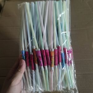 100 قطعة من شفاطات المشروبات على شكل مظلات للاستخدام مرة واحدة لتزيين حفلات الكوكتيل الاستوائية والهاوايية - Product Image 3