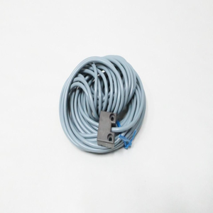 مستشعر أمان مغناطيسي أصلي جديد من نوع PLC BNS 250-11ZG * أفضل سعر عبر الإنترنت - متوفر في المخزون - Product Image 1