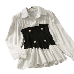 Blusa Blanca de Manga Larga para Mujer con Panel de Contraste Negro, Botones de Perla, Volantes, Cuello Camisero, Estilo Dulce, Corte Holgado - Product Image 1