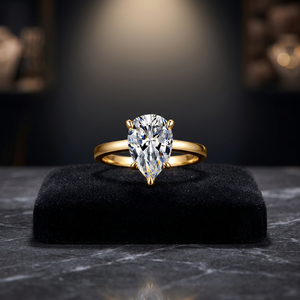 Anillo de Moissanita con Forma Geométrica de Lujo, Engaste de Cinco Garras para Mujer, Chapado en Oro de 18K, Plata de Ley 925 - Product Image 3
