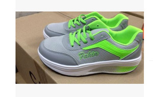Scarpe sportive sportive da <span class=keywords><strong>donna</strong></span> scarpe da ginnastica sportive in <span class=keywords><strong>pelle</strong></span> sintetica da <span class=keywords><strong>donna</strong></span> in rete traspirante da <span class=keywords><strong>donna</strong></span> che corre scarpe da basket <span class=keywords><strong>Sneakers</strong></span> - Product Image 6