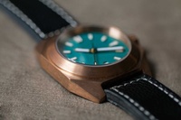 Marca de lujo bronce deporte clásico con cúpula de cristal de zafiro mecánico automático de los hombres Relojes