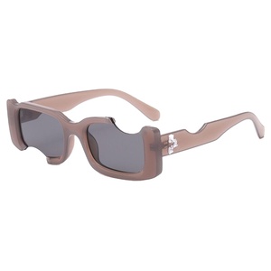 Hot Selling Retro Cat Eye Sun <strong>Glasses</strong> for Women Custom <strong>Plastic</strong> UV400 Sunglasses in Blue Purple Red <strong>White</strong> <strong>Frames</strong> at Cheap Prices